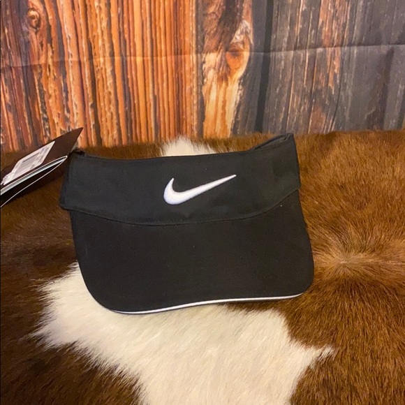 Nike Other - UNISEX NIKE GOLF VISOR 🏌🏼‍♀️